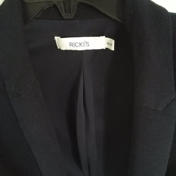 Navy Boyfriend Blazer - Picture 7 of 8